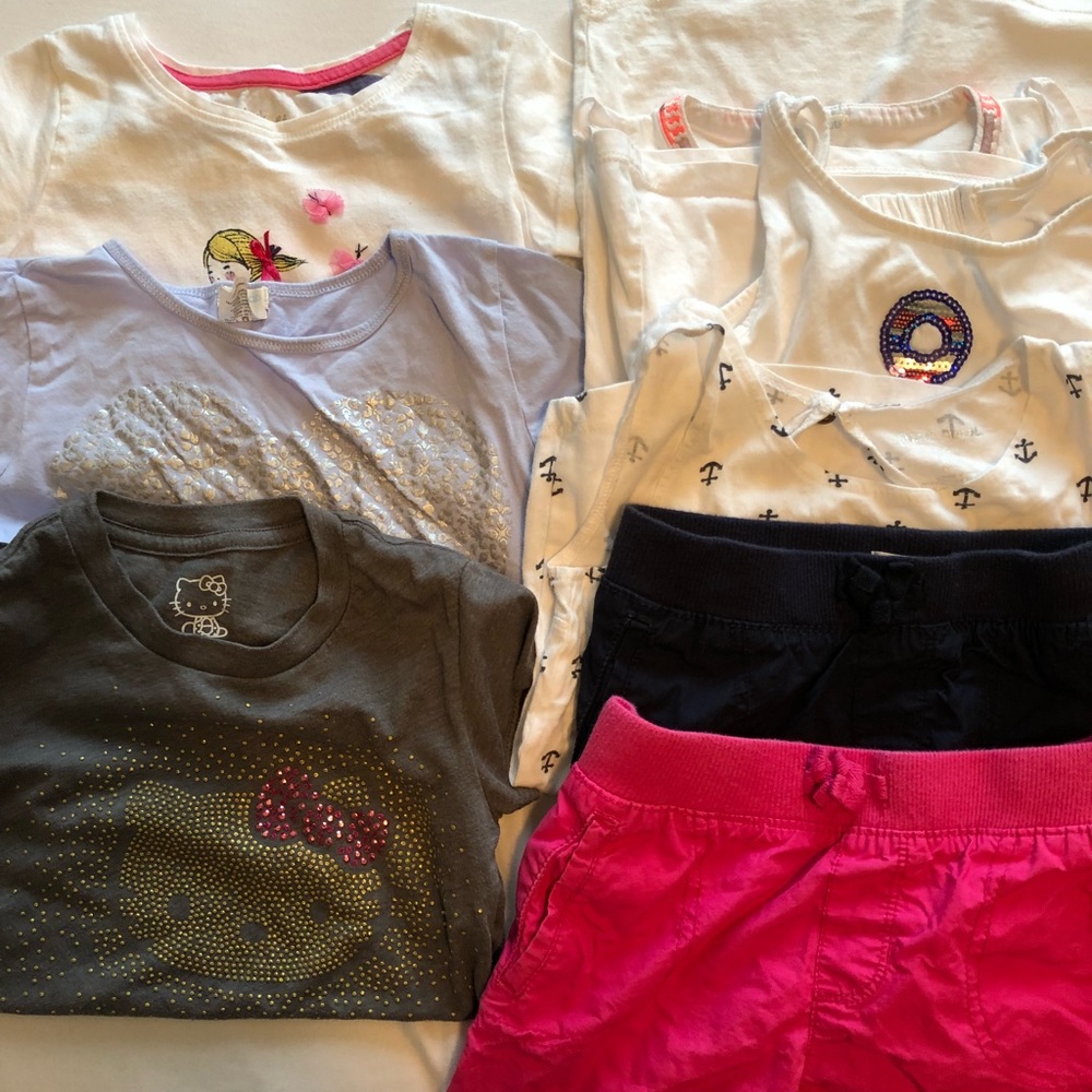 Girls top and short lots size 6